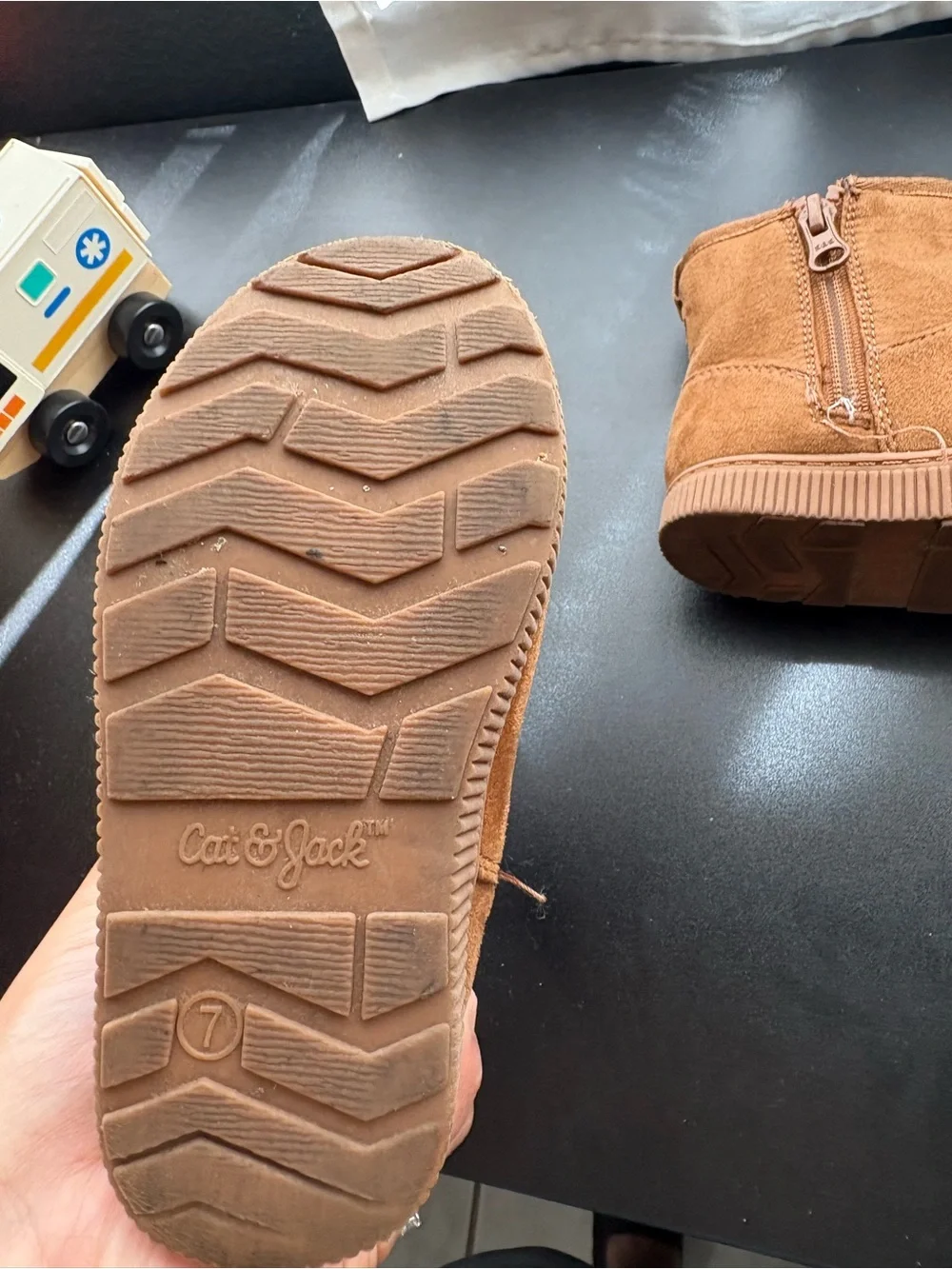 Cat and Jack girls boots